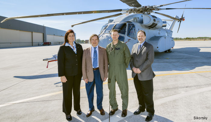 ​International Representatives View CH-53K Helicopter