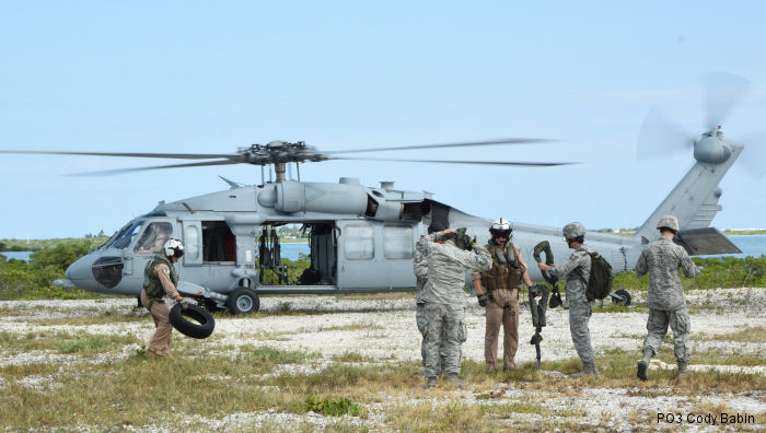US Navy MH-60S Seahawk from <a href=/database/sqd/2005/>NAS Key West SAR Team</a> training with Florida Guardsmen